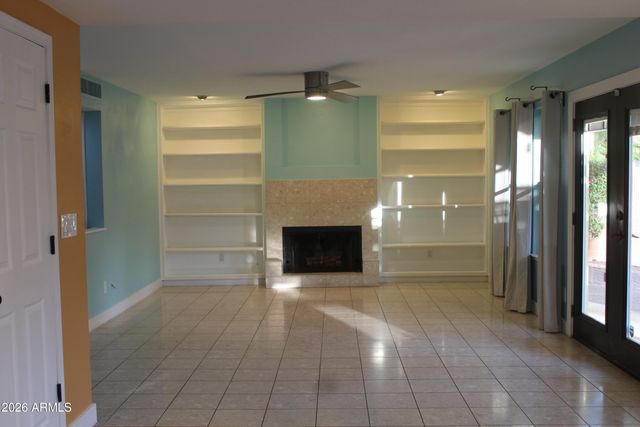 1825 E REDFIELD Road, Phoenix, AZ 85022