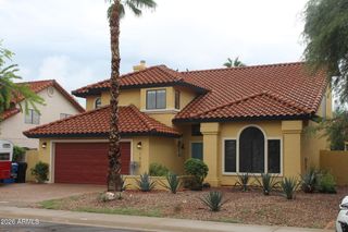 1825 E REDFIELD Road, Phoenix, AZ 85022