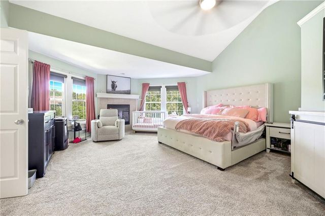 21714 W 96th Street, Lenexa, KS 66220