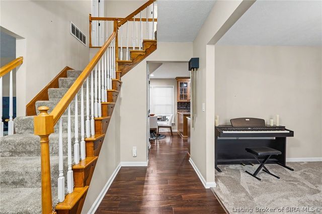 1438 McCartin Drive, New Albany, IN 47150