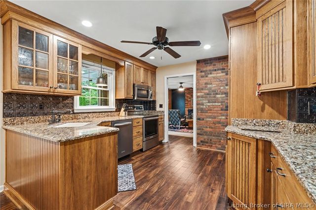 1438 McCartin Drive, New Albany, IN 47150