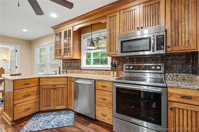 1438 McCartin Drive, New Albany, IN 47150