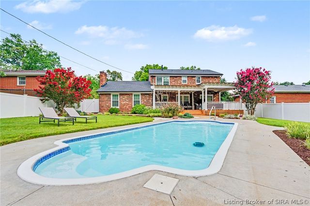 1438 McCartin Drive, New Albany, IN 47150