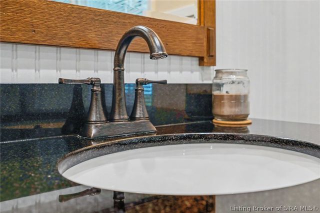 1438 McCartin Drive, New Albany, IN 47150