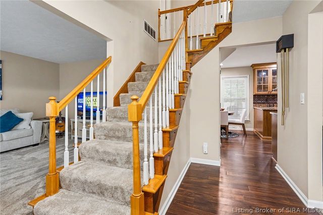 1438 McCartin Drive, New Albany, IN 47150
