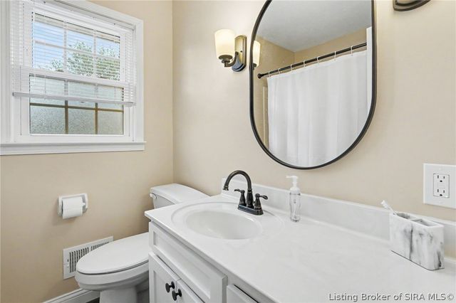 1438 McCartin Drive, New Albany, IN 47150