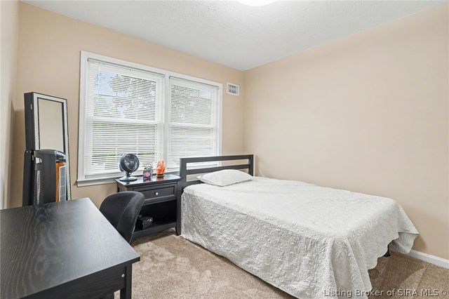 1438 McCartin Drive, New Albany, IN 47150