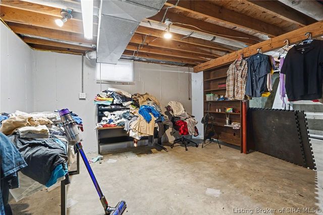 1438 McCartin Drive, New Albany, IN 47150