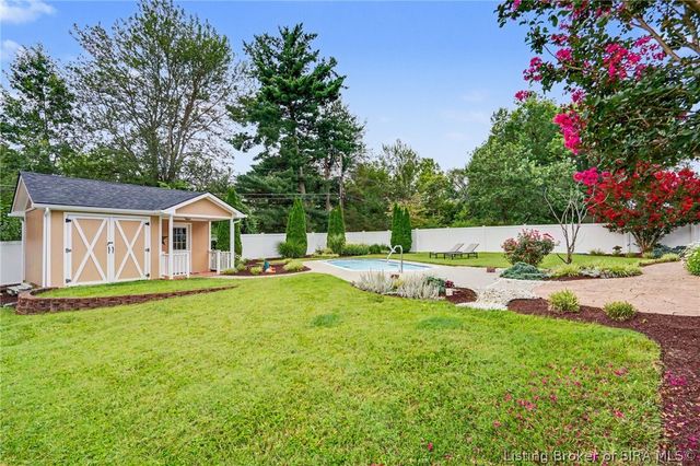 1438 McCartin Drive, New Albany, IN 47150