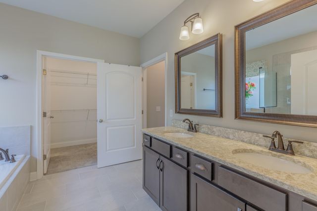 1483 Buttonwood Loop, Chattanooga, TN 37421