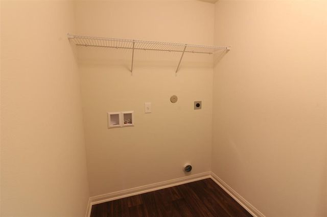 8202 Sandy Sea Road, Cove, TX 77523