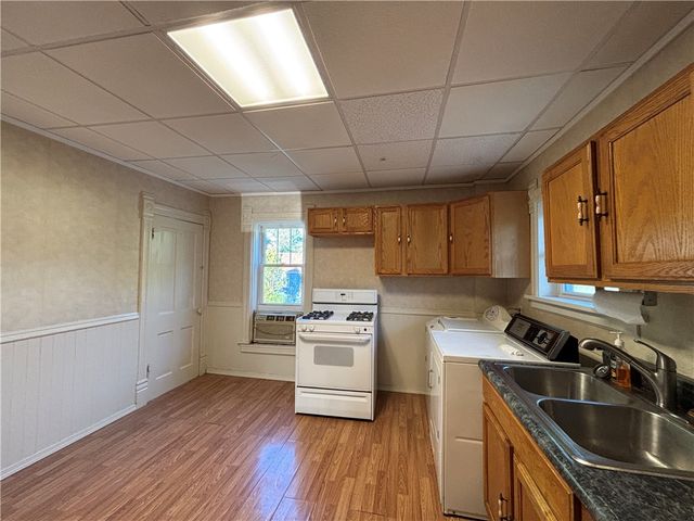 418 Chase Street, Kane Boro, PA 16735