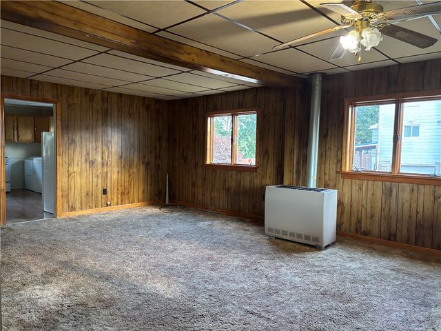 418 Chase Street, Kane Boro, PA 16735