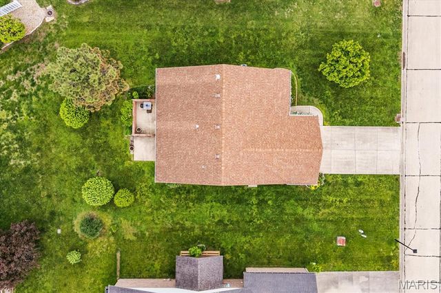 2245 Wellington Drive, Belleville, IL 62221