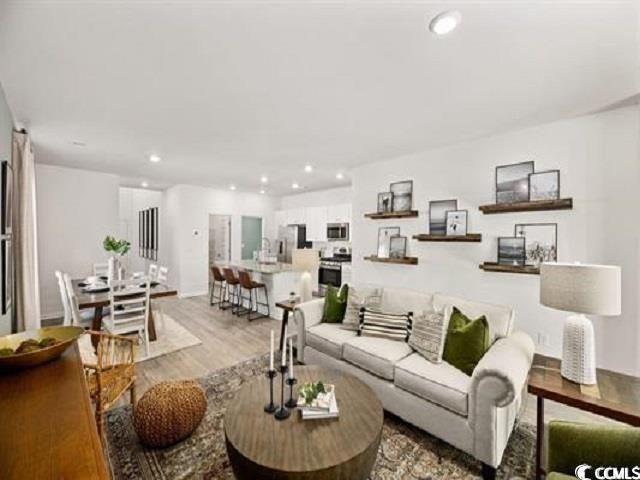 801 Western Rail Way, Loris, SC 29569