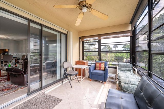 4960 E Sabal Palm Blvd 301, Tamarac, FL 33319