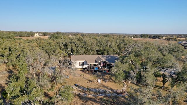 88 Wendel Rd, Harper, TX 78631