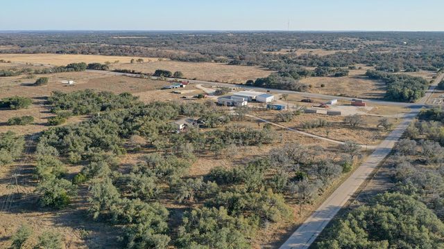 88 Wendel Rd, Harper, TX 78631