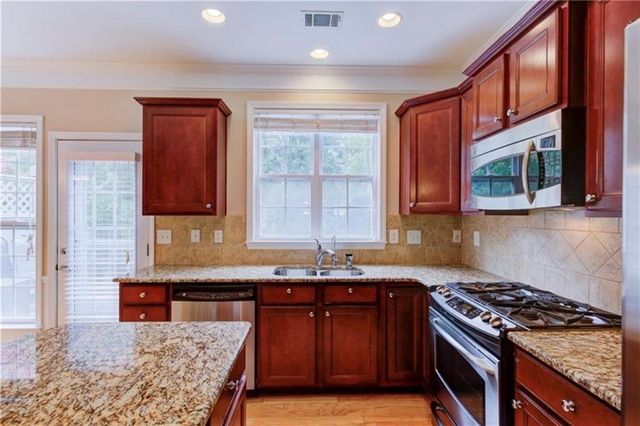 2166 Weldonberry Drive NE, Atlanta, GA 30319