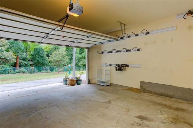 2166 Weldonberry Drive NE, Atlanta, GA 30319