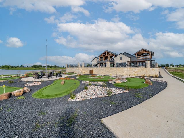398 Timberland Heights, Windom, TX 75492