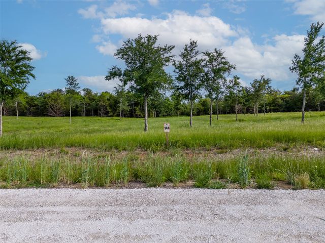 398 Timberland Heights, Windom, TX 75492