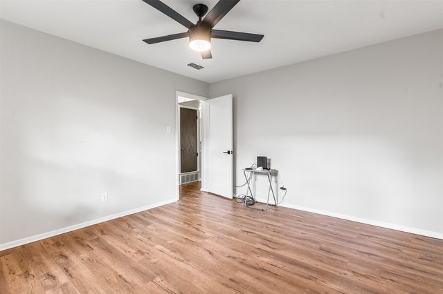 1613 Janice Lane, Fort Worth, TX 76112