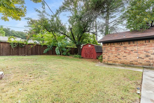 1613 Janice Lane, Fort Worth, TX 76112
