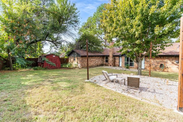 1613 Janice Lane, Fort Worth, TX 76112
