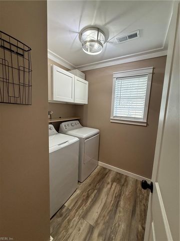 513 Sydenham BLVD, Chesapeake, VA 23322