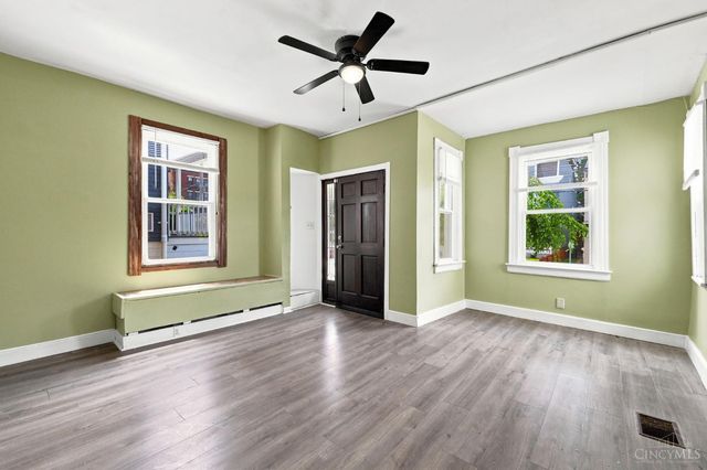 2530 Hemlock Street, Cincinnati, OH 45206