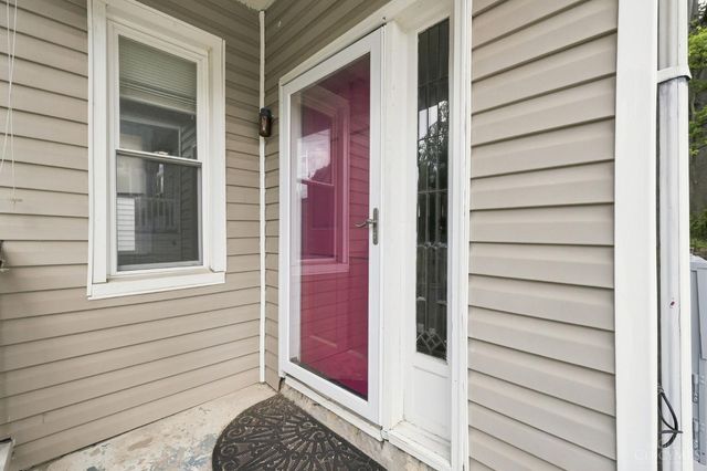 2530 Hemlock Street, Cincinnati, OH 45206