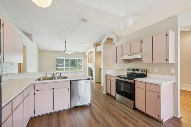 3404 SILVERSTONE COURT E, Plant City, FL 33566