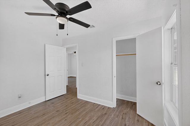 5586 Pinson Street, Fort Worth, TX 76119