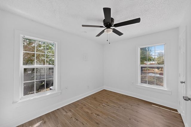 5586 Pinson Street, Fort Worth, TX 76119