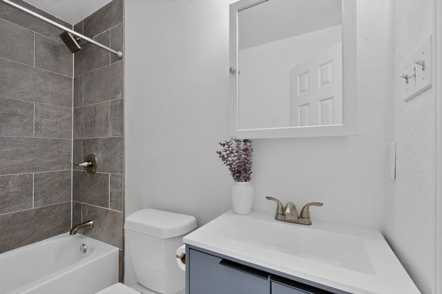 5586 Pinson Street, Fort Worth, TX 76119