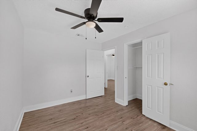 5586 Pinson Street, Fort Worth, TX 76119