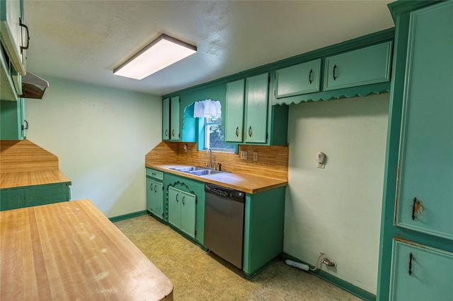 117 Dogwood Trail, Bellville, TX 77418