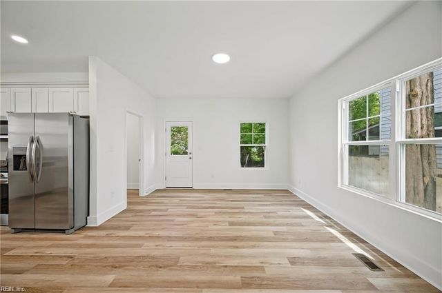 218 Chestnut ST, Suffolk, VA 23434