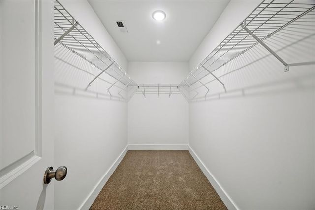 218 Chestnut ST, Suffolk, VA 23434