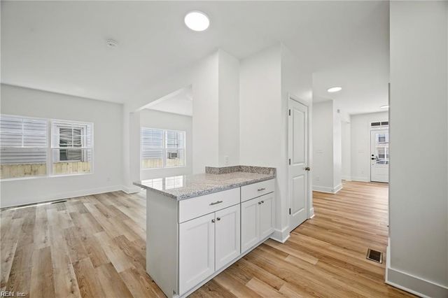 218 Chestnut ST, Suffolk, VA 23434
