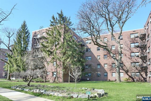 3021 Edwin Avenue 5H, Fort Lee, NJ 07024