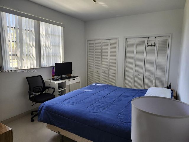 9195 Fontainebleau Blvd 6, Miami, FL 33172