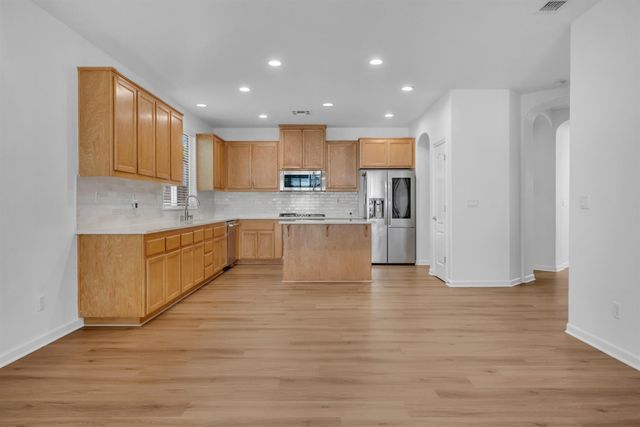 1150 Meredith Way, Folsom, CA 95630