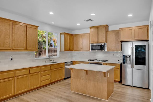 1150 Meredith Way, Folsom, CA 95630