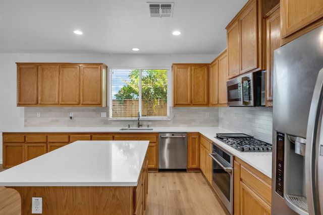 1150 Meredith Way, Folsom, CA 95630