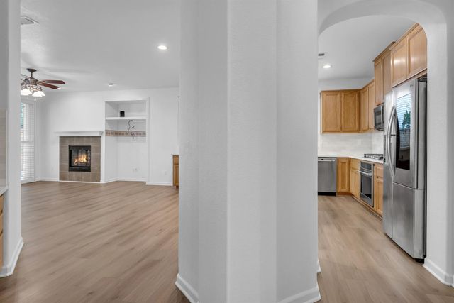 1150 Meredith Way, Folsom, CA 95630