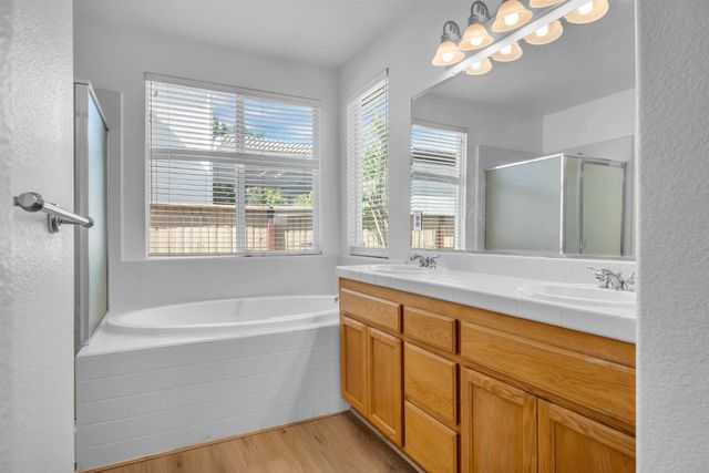 1150 Meredith Way, Folsom, CA 95630