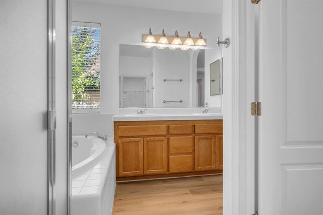 1150 Meredith Way, Folsom, CA 95630
