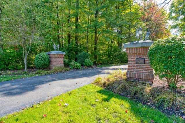 5201 W 38TH Street, Erie, PA 16506